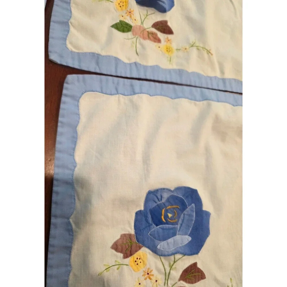 Vintage Floral Applique & Embroidered Placemats w/Napkins Set of 4
